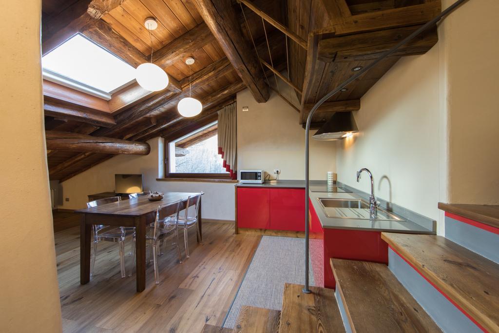Maison Lo Triolet Introd Dış mekan fotoğraf