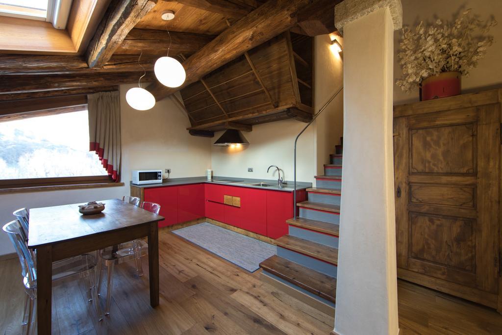 Maison Lo Triolet Introd Dış mekan fotoğraf